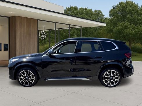 Used 2025 BMW X1 xDrive28i w/ Convenience Package image 9