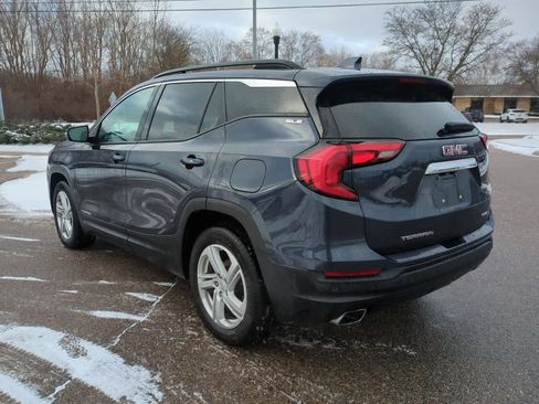Used 2019 GMC Terrain SLE w/ Driver Convenience Package image 6
