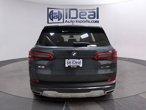 Used 2019 BMW X5 xDrive40i w/ Convenience Package AWD/4WD image 4