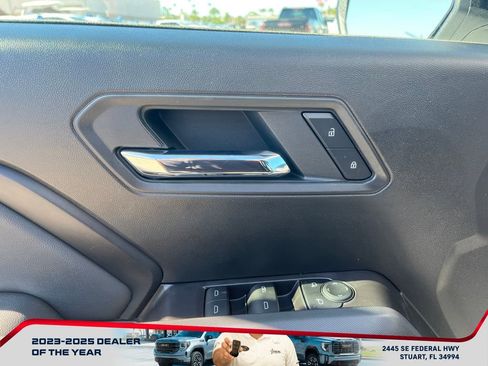 New 2026 GMC Canyon Elevation image 22