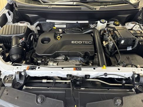 Certified 2022 Chevrolet Equinox LT FWD image 29