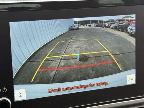 Used 2025 Toyota Camry LE image 18