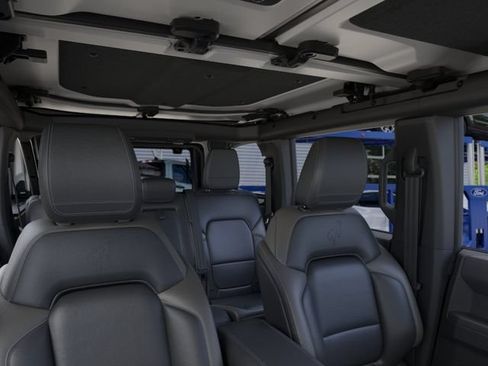 New 2026 Ford Bronco Outer Banks w/ Sasquatch Package AWD/4WD image 12