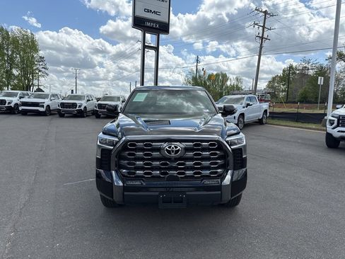 Used 2025 Toyota Tundra Platinum AWD/4WD image 8