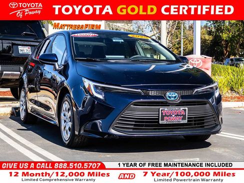 Certified 2025 Toyota Corolla LE image 1