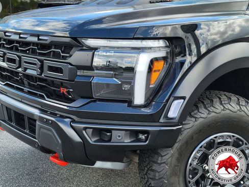 Certified 2026 Ford F150 Raptor w/ Equipment Group 803A Raptor R AWD/4WD image 10