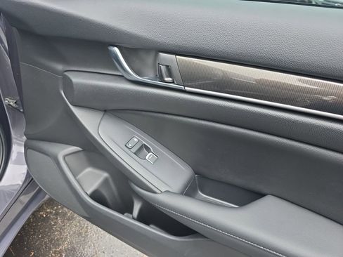 Used 2019 Honda Accord Sport image 21
