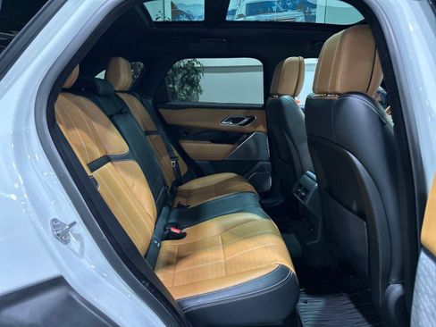 Used 2019 Land Rover Range Rover Velar R-Dynamic HSE AWD/4WD image 51