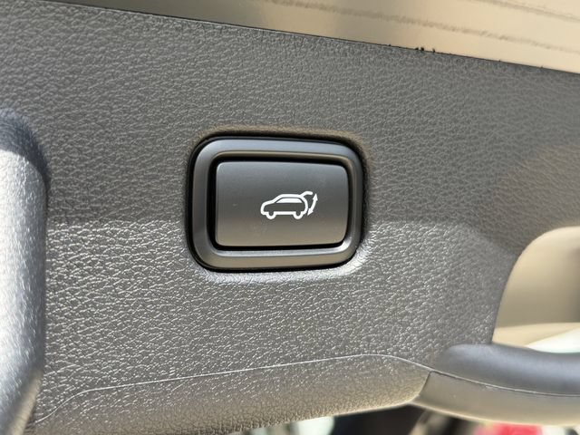 New 2026 Kia Sportage SX FWD image 16