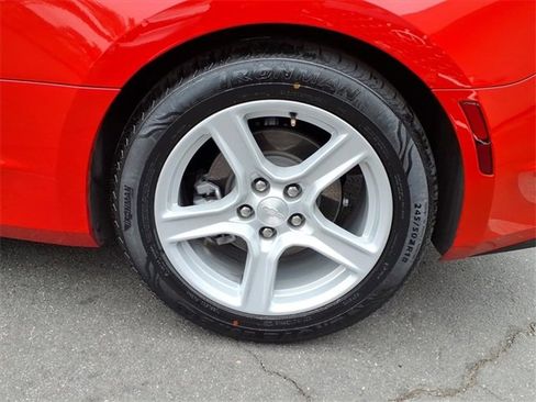 Used 2023 Chevrolet Camaro LT image 7