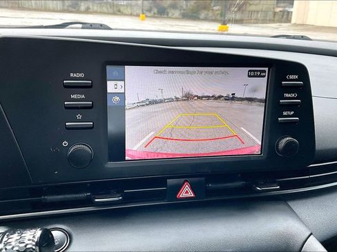 Used 2025 Hyundai Elantra Sport image 21