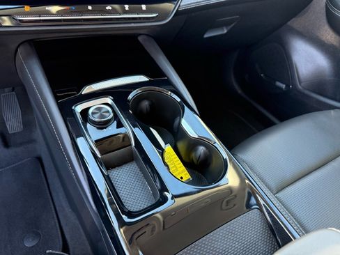 Used 2025 Buick Envision Preferred image 20