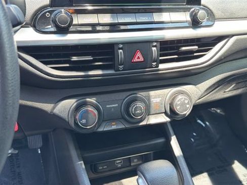 Used 2024 Kia Forte LXS FWD image 30