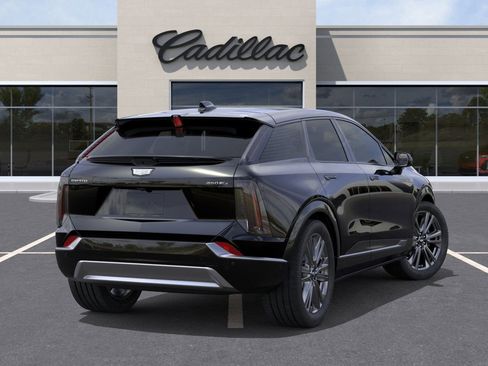 New 2025 Cadillac Optiq Sport 2 image 30