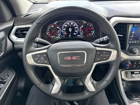 Used 2023 GMC Acadia SLT w/ Elevation Edition FWD image 15