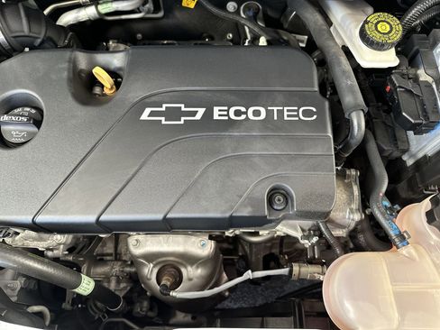 Used 2021 Chevrolet Spark LS image 32