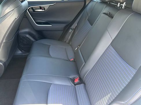 Used 2025 Toyota RAV4 XSE w/ Advanced Technology Package AWD/4WD image 30