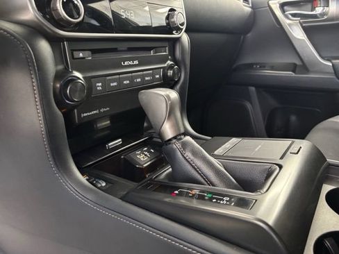 Used 2023 Lexus GX 460 Premium w/ Premium Package AWD/4WD image 21