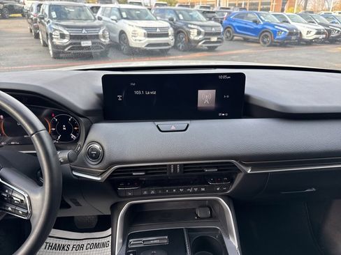 Used 2025 MAZDA CX-70 Plug-In Hybrid w/ Premium Pkg image 40