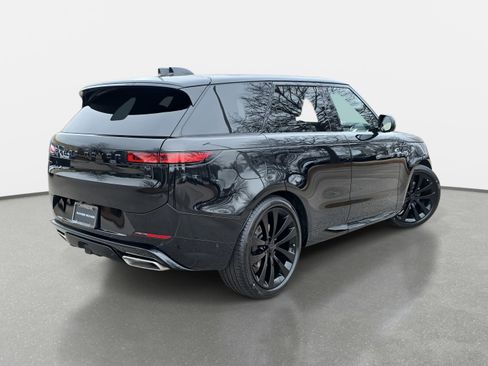 New 2026 Land Rover Range Rover Sport Dynamic SE image 5