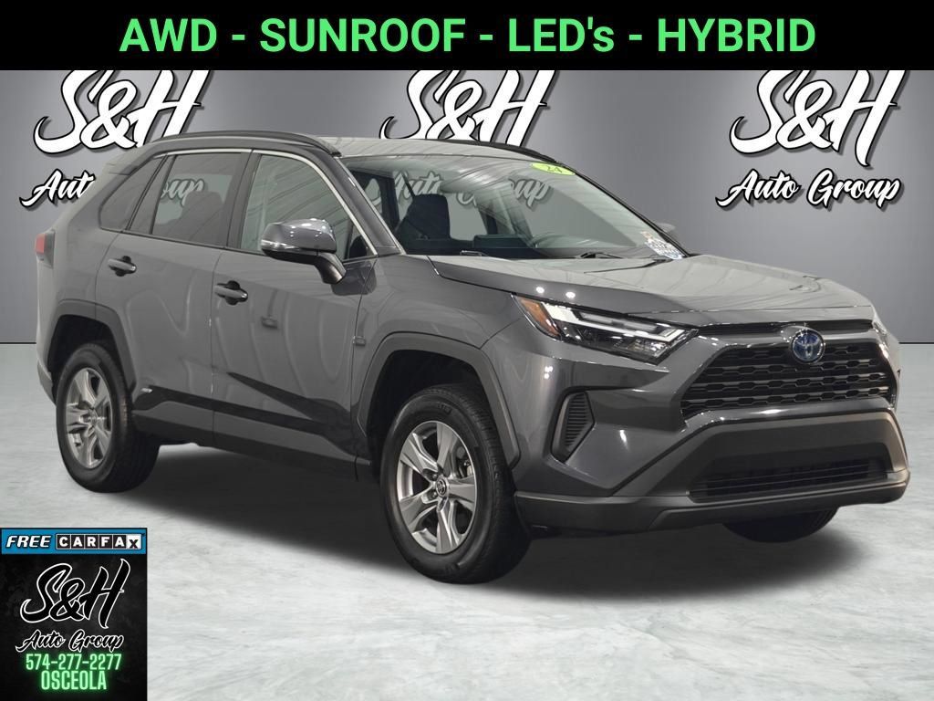 Used 2024 Toyota RAV4 XLE w/ Convenience Package AWD/4WD image 1