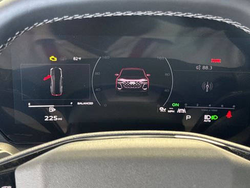Used 2025 Audi SQ5 Premium Plus AWD/4WD image 27