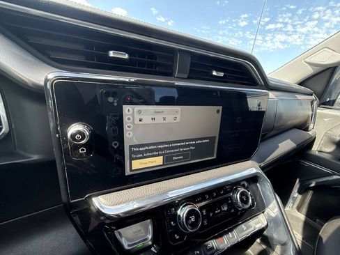 Certified 2024 GMC Sierra 2500 Denali w/ Denali Reserve Package AWD/4WD image 20