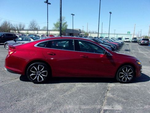 Used 2024 Chevrolet Malibu RS w/ LPO, Floor Liner Package image 4