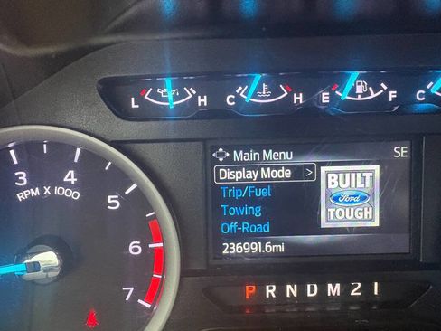 Used 2020 Ford F250 XL w/ Power Equipment Group image 11