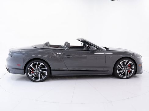 Used 2025 Bentley Continental GT Speed image 6