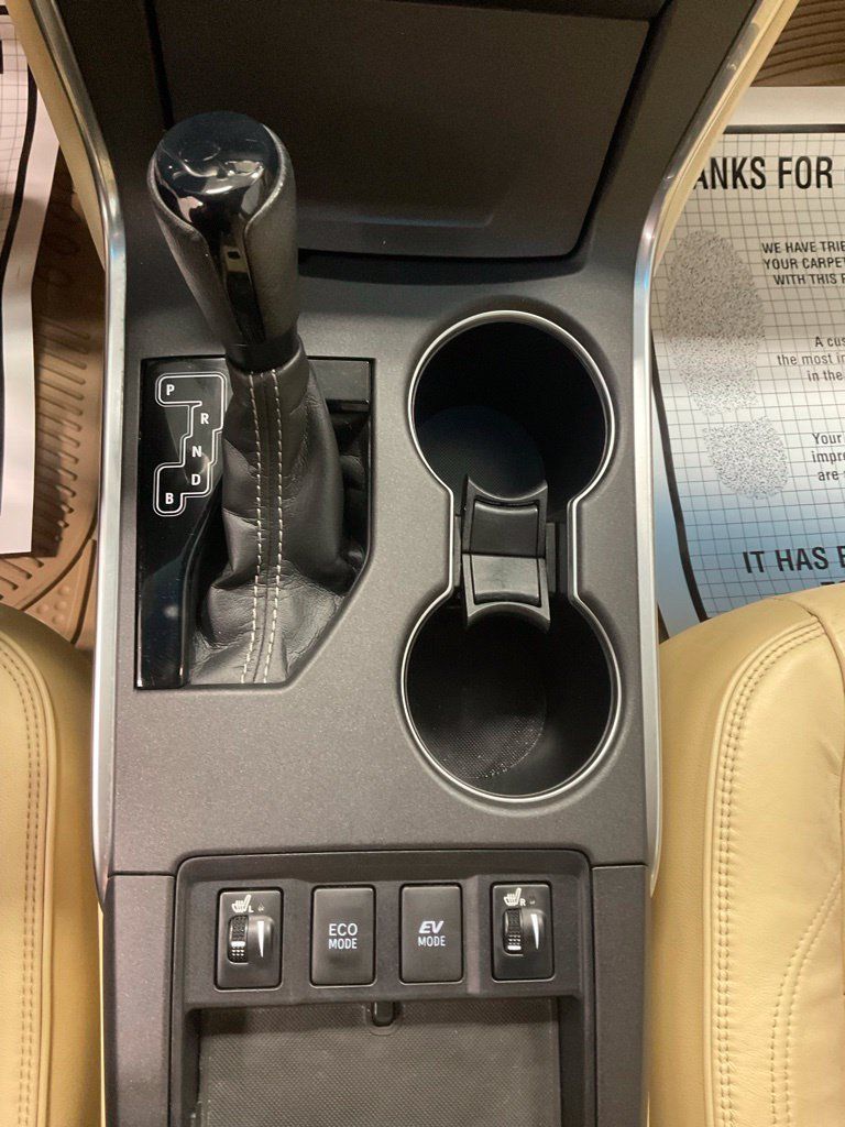 Used 2016 Toyota Camry XLE FWD image 22