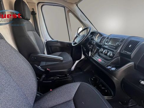 Used 2021 RAM ProMaster 2500 w/ Convenience Group FWD image 13