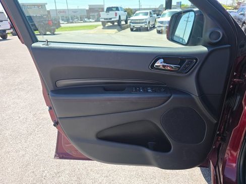 Used 2024 Dodge Durango GT image 9