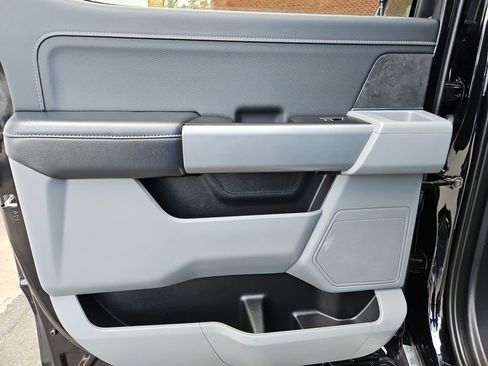 Used 2024 Ford F150 XLT w/ Mobile Office Package image 30