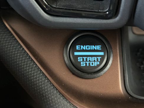 Used 2022 Ford Bronco Sport Outer Banks w/ Tech Package AWD/4WD image 24