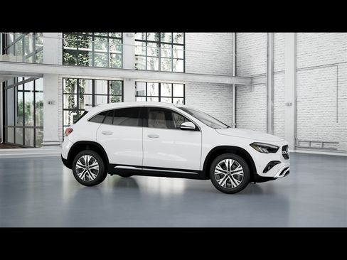 Certified 2026 Mercedes-Benz GLA 250 4MATIC image 9