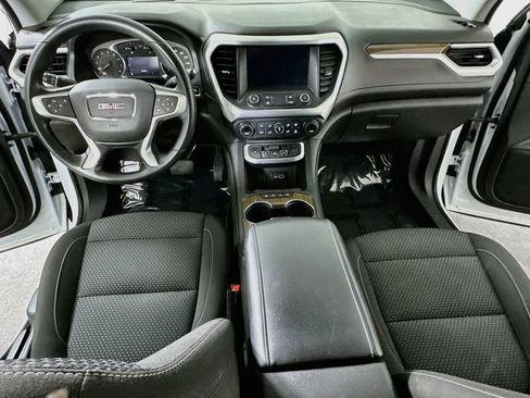 Used 2023 GMC Acadia SLE FWD image 17