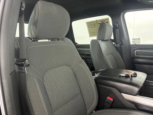 Used 2023 RAM 1500 Big Horn AWD/4WD image 30