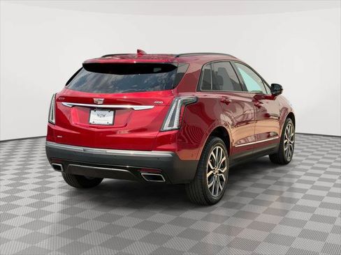 Used 2023 Cadillac XT5 Sportv w/ Platinum Package AWD/4WD image 7