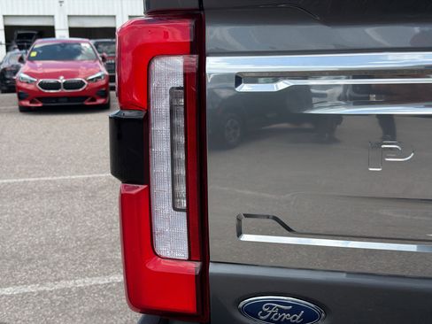 Used 2024 Ford F350 Platinum AWD/4WD image 10