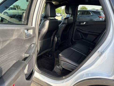 Used 2025 Ford Escape ST-Line AWD/4WD image 11