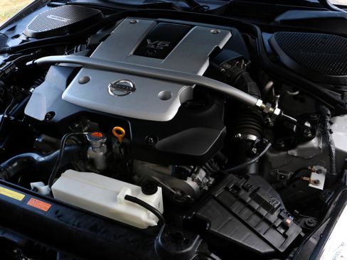 Used 2008 Nissan 350Z Enthusiast image 44