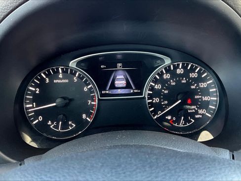 Used 2018 Nissan Altima 2.5 SR w/ SR Midnight Edition FWD image 24