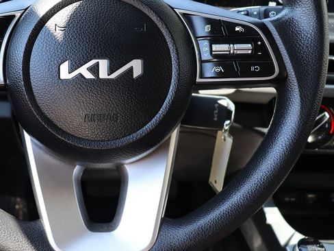 Used 2024 Kia Seltos LX AWD/4WD image 52