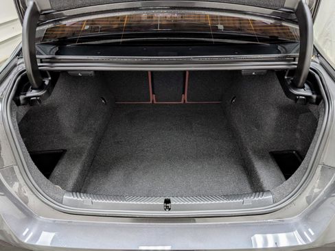 Used 2025 BMW 530i 530i w/ M Sport Package image 18