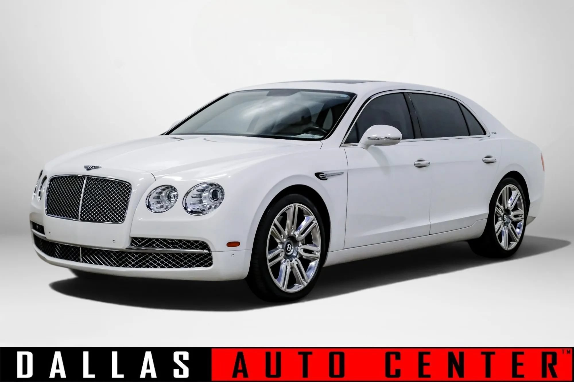 Used 2016 Bentley Flying Spur W12 AWD/4WD image 3