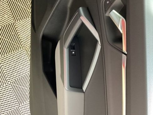 Certified 2025 Audi Q3 2.0T Premium w/ Convenience Package image 21