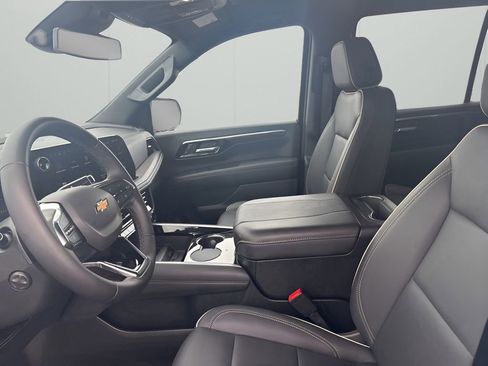 Used 2025 Chevrolet Tahoe Premier image 11