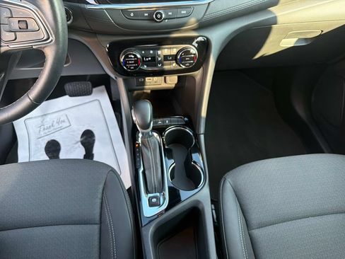 Used 2023 Buick Encore GX Select FWD image 26