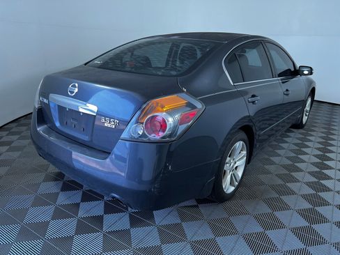 Used 2012 Nissan Altima 3.5 SR FWD image 5